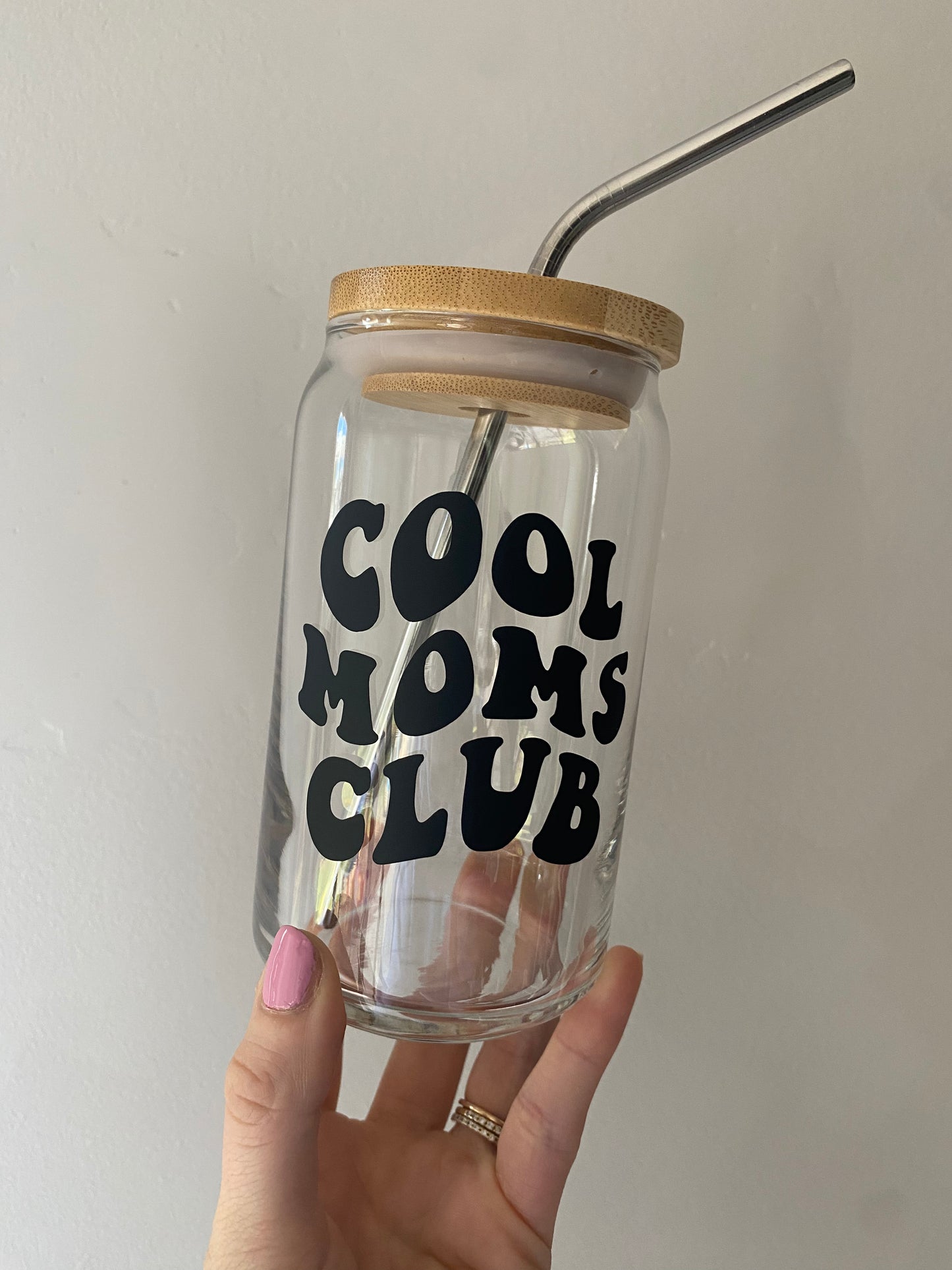Cool Moms Club Can Glass